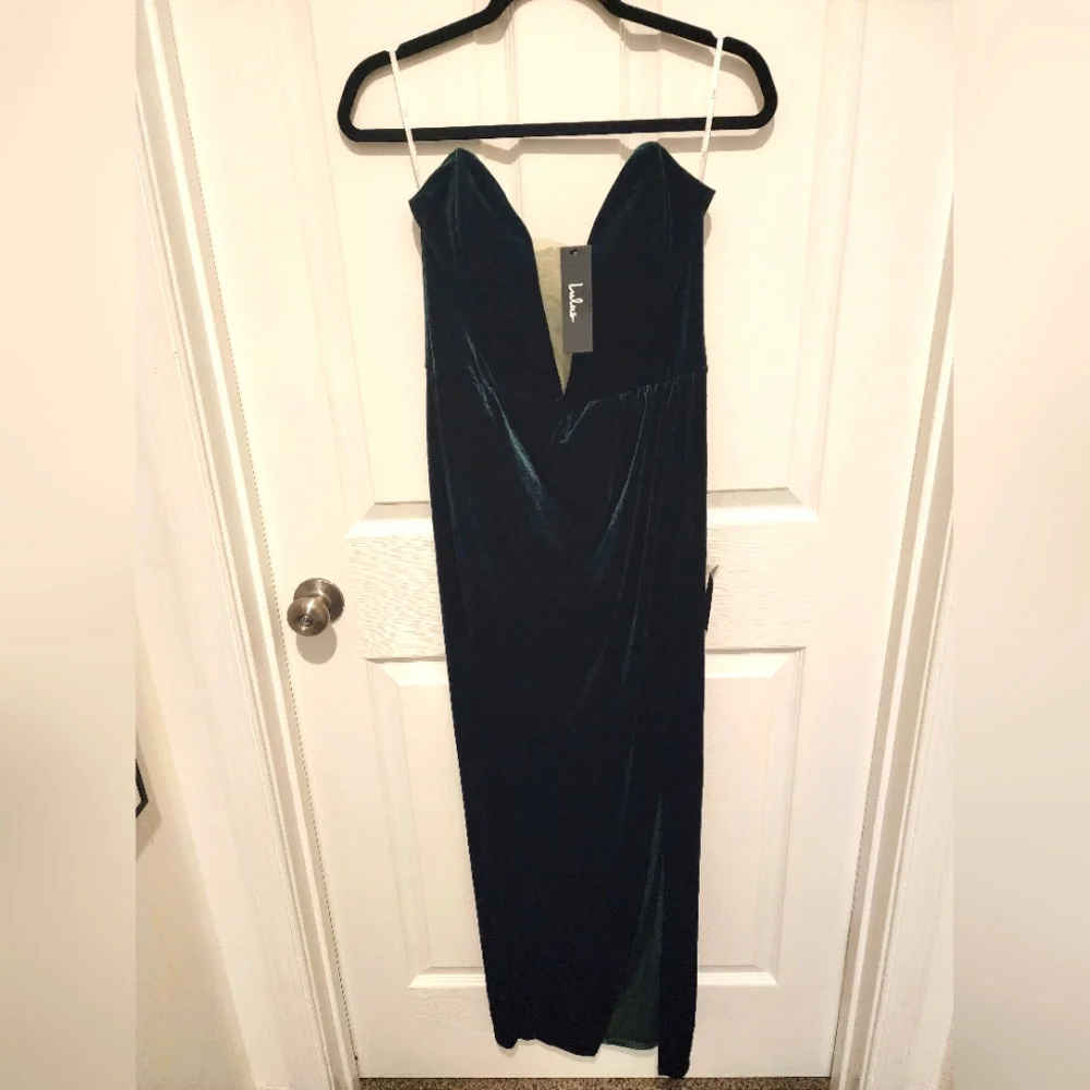 Forest Green Velvet Starpless Maxi Dress - Picture 1 of 2